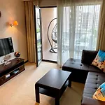 Royal Premium * ساني بيتش