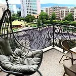 Royal Premium شقة ساني بيتش