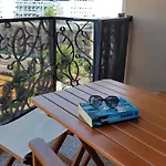 Royal Premium * ساني بيتش